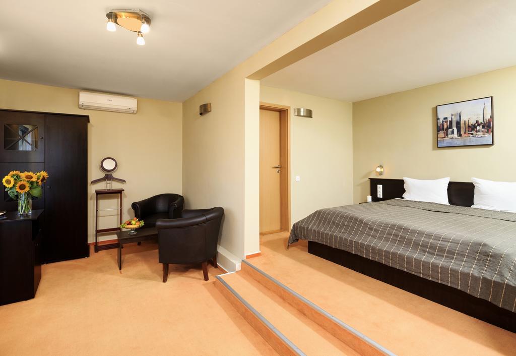 Pensiunea Hugo Hermannstadt Zimmer foto